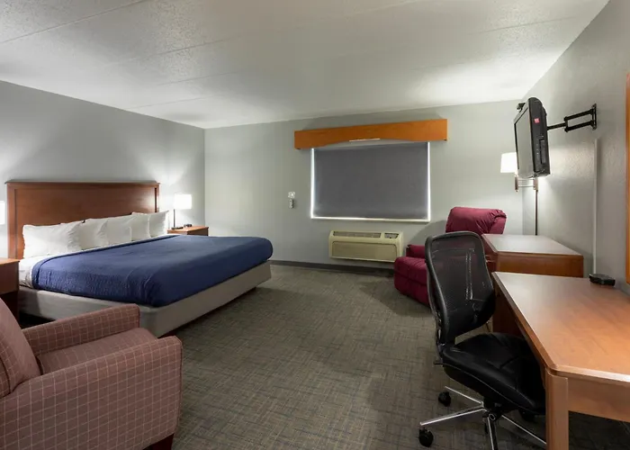 Black Beach Inn By Grandstay